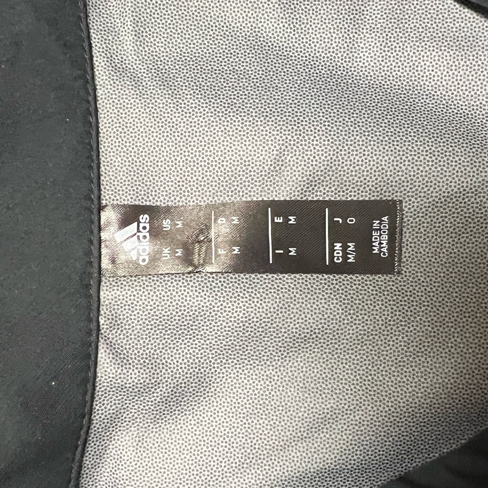 Adidas Black Women’s Golf Windbreaker- Size Medium - Picture 5 of 10